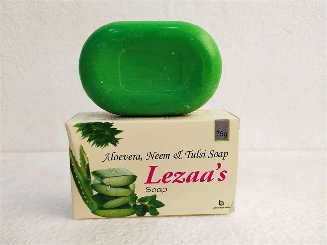 LEZAA ALOEVERA
SOAP